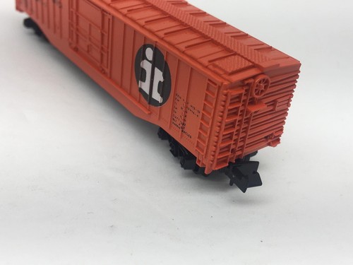 N Model Power 50' Box Car #3091 Illinois Central IC #11143 DF-2 - Picture 7 of 10
