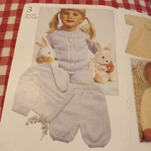 π Hayfield Baby Knitting Pattern Book 7061 Patterns Prettier Babies 12 Des DK - Picture 4 of 17