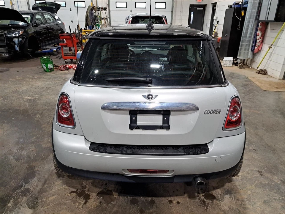 Cilindro maestro de freno 2012 Mini Cooper Minicooper Sku#4140407 Foto 3 de 4