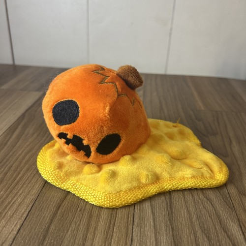 Bark Dog Toy Smashing Pumpkin