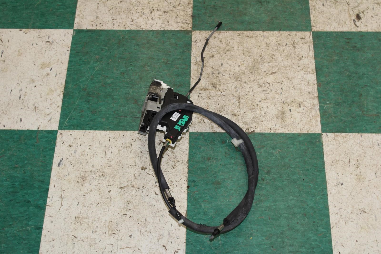 Maserati Ghibli 2014-2020 Front Left Door latch