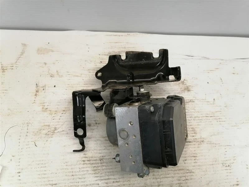 Anti-Lock Brake Part Assembly Without Pre-crash System Fits 17 MAZDA 6 1064833 - Image 2 of 4