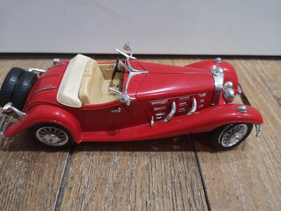 BURAGO Mercedes Benz 500 K Roadster (1936) Scala 1/20 Made In Italy - Immagine 3 di 4