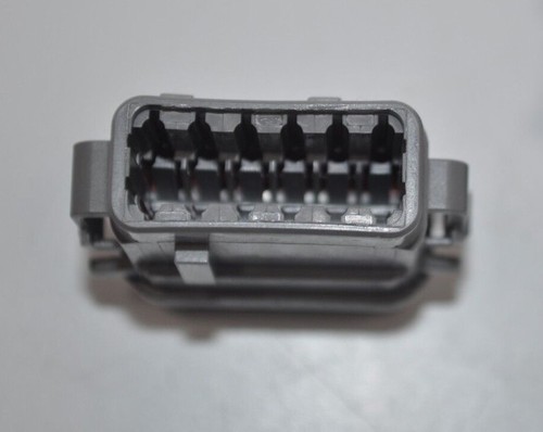 Lot of 2 DTM06-12SA-E007 Deutsch Connector 12 Position Grey - No Pins - Picture 2 of 3