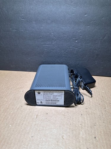 Motorola MB7220 Black 343 Mbps DOCSIS 3.0 8x4 Channel Bonding Cable Modem - Afbeelding 4 van 5