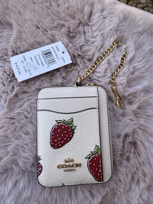 NWT Coach Zip Card Case With Strawberry Print CAR32 | eBay