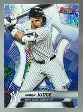 2025 Bowman's Best Aaron Judge Mini Diamond Refractor 264/299 Yankees