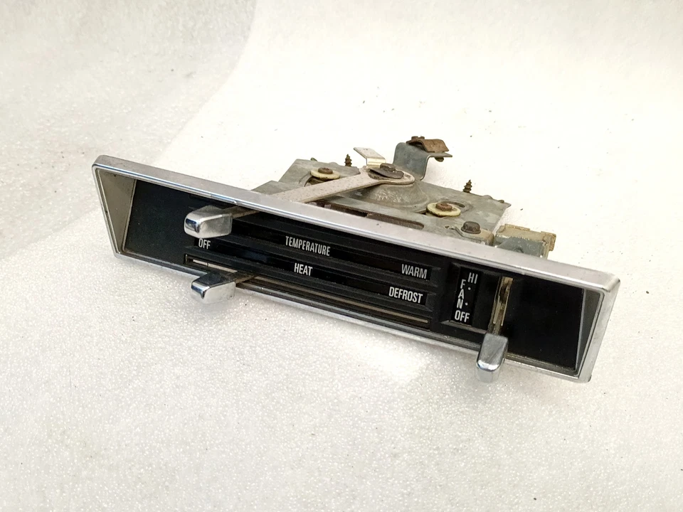 Control de calefacción 67-72 Ford F100 F250 F350 HVAC Foto 2 de 4