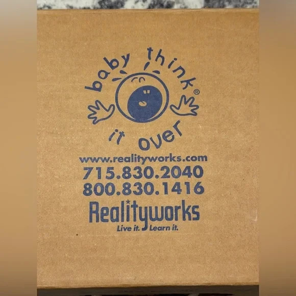 RARE RealCare Beginnercare Caucasian Girl Baby With Original Box & Key