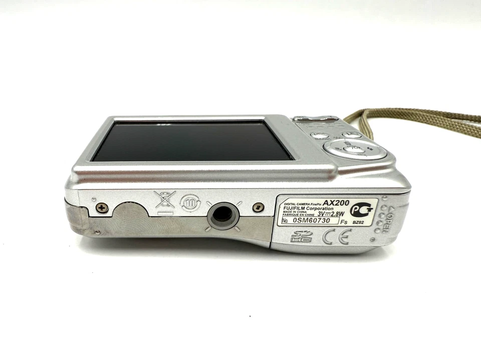 Fujifilm FinePix AX200 – 12 MP Digitalkamera – Silber – getestet & funktionsfähi - Bild 3 von 4