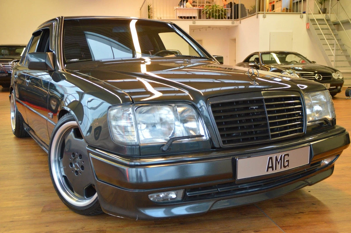 W124 bumper outlet