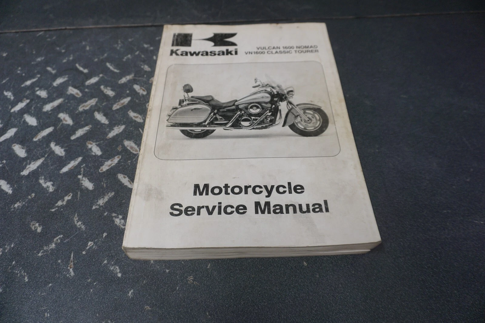 Kawasaki Motorcycle OEM 2005 Vulcan 1600 Nomad Service Manual 99924-1343-01