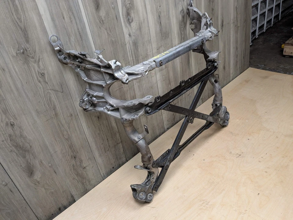 13-17 OEM AUDI A5 S5 Front Subframe Suspension Carrier Crossmember Cradle Foto 2 de 4