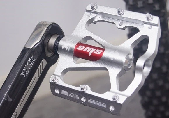 Aluminio Carretera MTB Bicicleta de Montaña XC Bicicleta Pedal 3 Rodamientos Pedales Planos Gris Foto 3 de 4