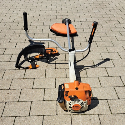 Stihl FS 350 Freischneider Motorsense Benzinantrieb mit Tragegurt Schneidblatt