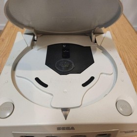  Dreamcast with Outer Box HKT-3000
