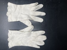 Vintage White Small Women  s Girls Dress Day Gloves Cotton 1950s Excellent Shape