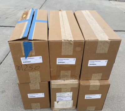 Lot New Old Stock 6 Pair Extron FF 120 Ceiling Grid Speakers 42-120-03 - White
