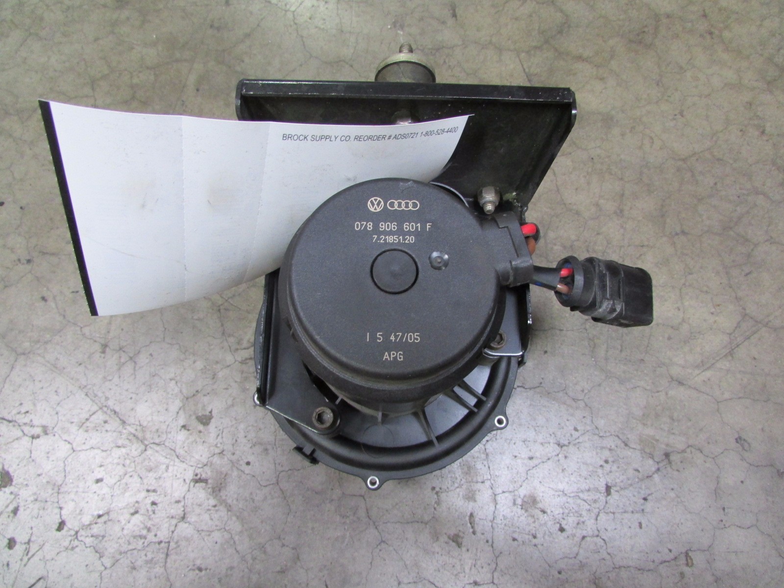 Lamborghini Gallardo, Secondary Air Pump Used, P/N 078906601F