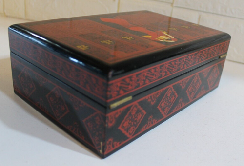 Elegant Asian Gloss Black & Red Lacquered Jewellery Ring Box Velvet Inner Shelf - Picture 17 of 17