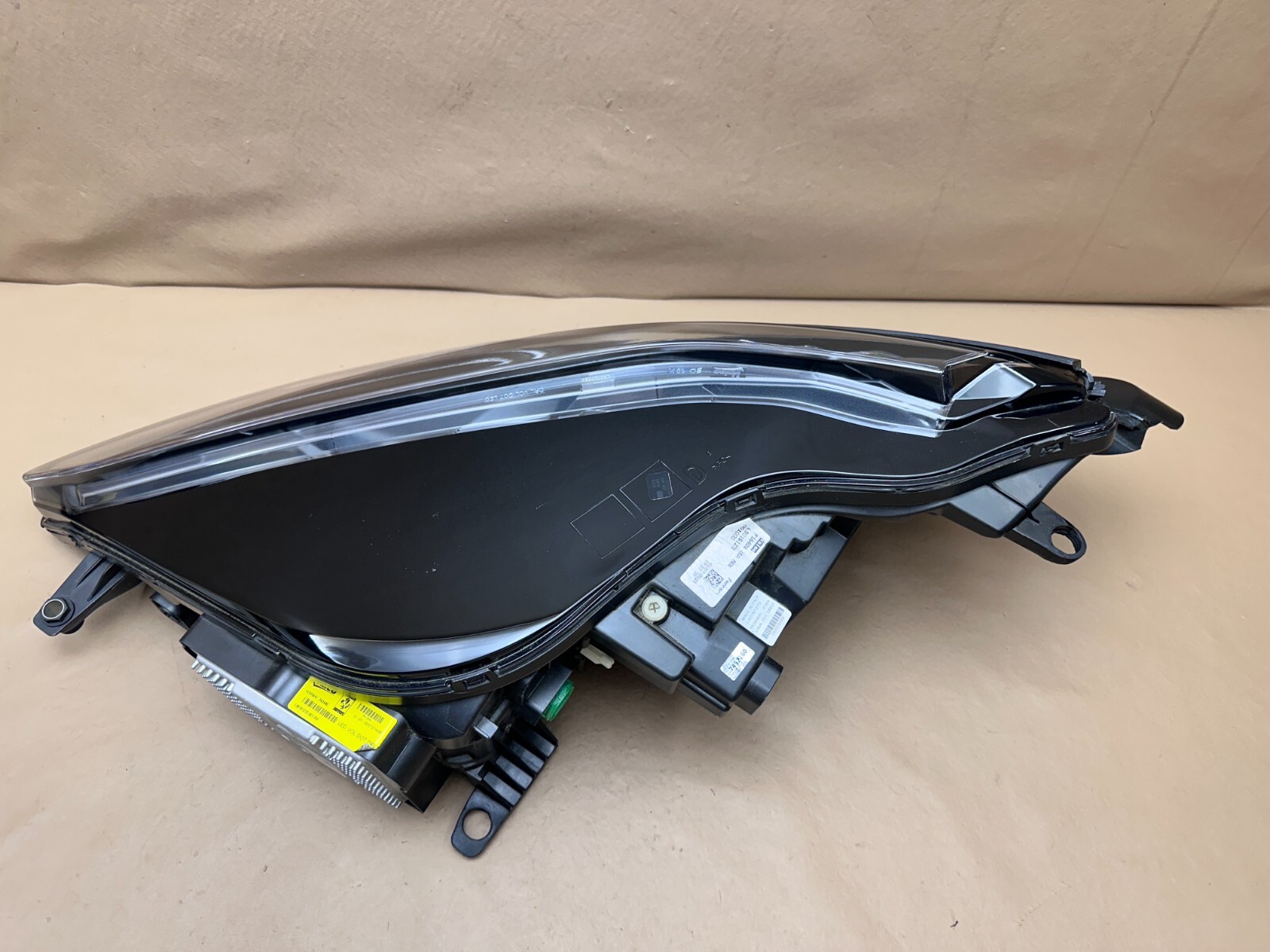 Mint! 2021-2024 Ferrari Portofino M F164DX MED Headlight Right LED RH OEM Italy