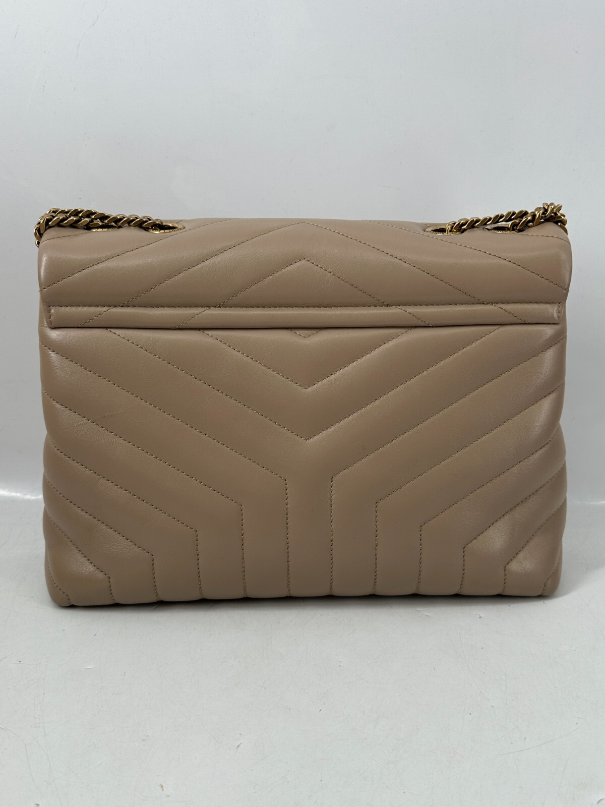 Borsa a tracolla Saint Laurent LouLou YSL media in pelle di agnello matelassé