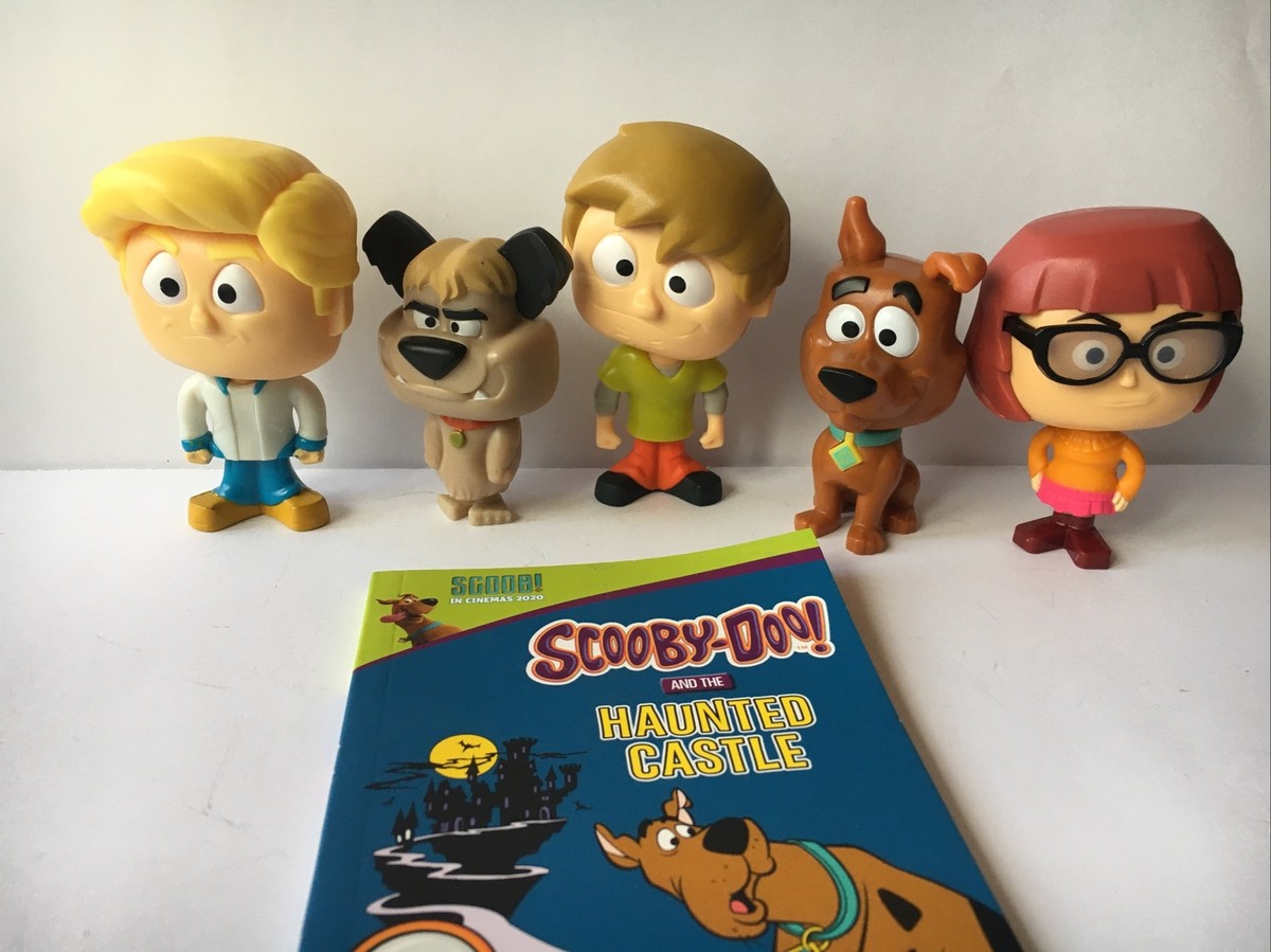 McDonalds Happy Meal Toys Scoob Scooby Doo Nodding Head 2020 Figures  Book