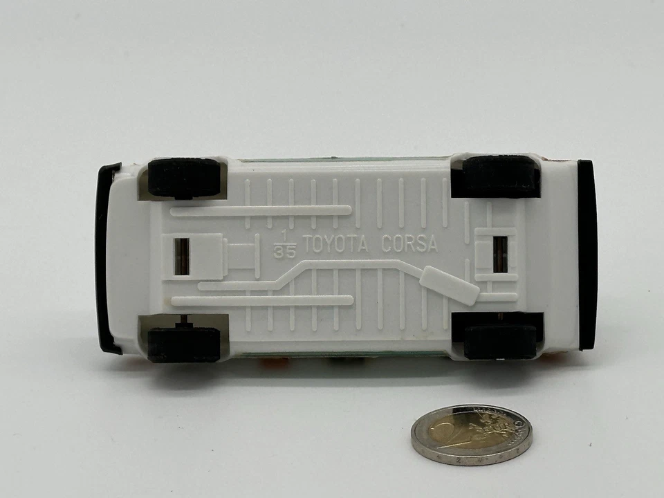 Toyota Corsa En Plastique Origine ? Japan ? Hong Kong ? - Photo 4/4