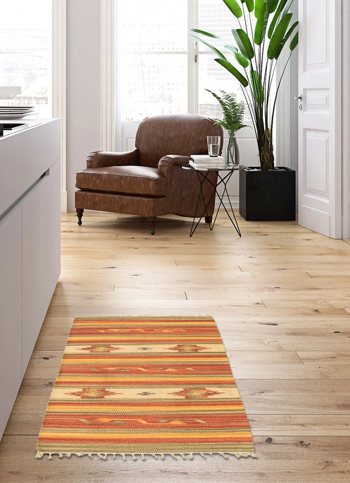 Traditional Vintage Hand Woven Oriental Carpet 2'0" x 3'0" Wool Kilim Area Rug - Image 2 of 4