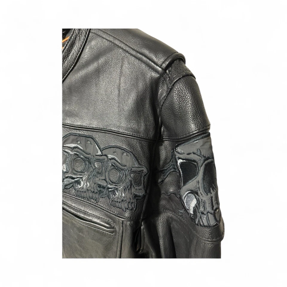 Chaqueta de moto de cuero negra First Classics para hombre calaveras reflectantes medianas Foto 3 de 4