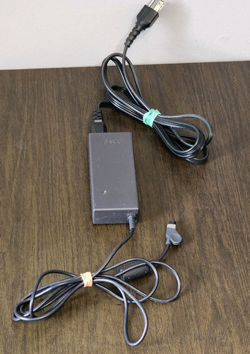 Vintage DELL INSPIRON 1100 PP07L w/Power Cord + PC Card 256MB Needs Updating - Picture 19 of 22