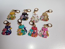 8 Pcs Cat Stitch Marker for Crocheting and Knitting Alloy Enamel Mother/Kitten