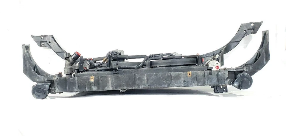 Audi TT 2000 2006 OEM 1,8 L cargado con soporte de núcleo de radiador de refrigeración Foto 4 de 4