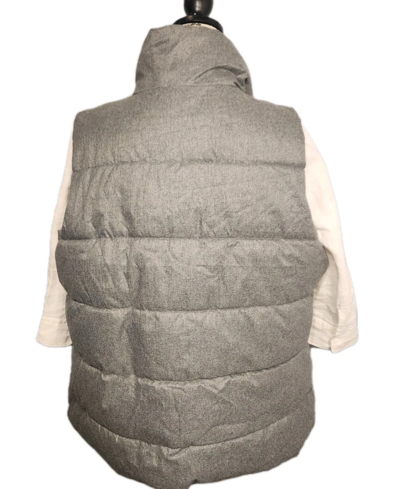 Chaleco acolchado Old Navy para mujer talla XL forrado en vellón gris cuello alto cremallera completa Foto 2 de 3