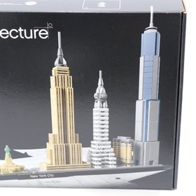 LEGO 21028 New York City Architecture Skyline Statue of Liberty Retired