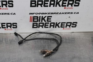 18 YAMAHA YZF R1  OXYGEN O2 EXHAUST GAS LAMBDA SENSOR SET BB838