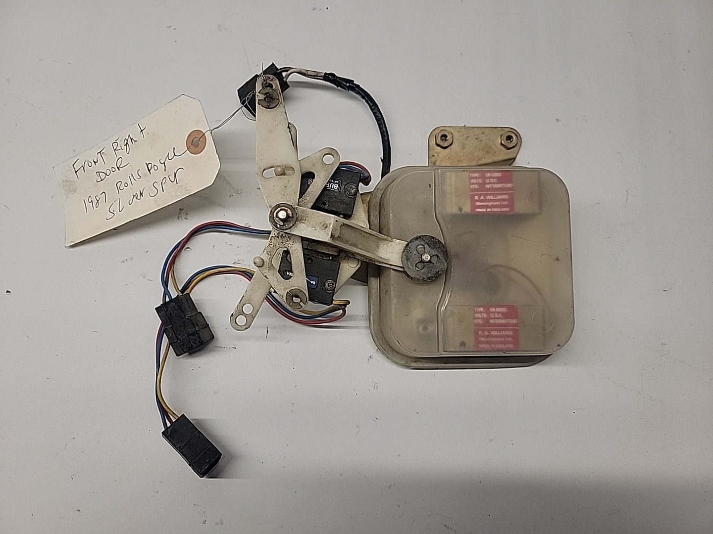 Rolls Royce Bentley Silver Spirit Central Locking Door Solenoid 12DC UB 43263
