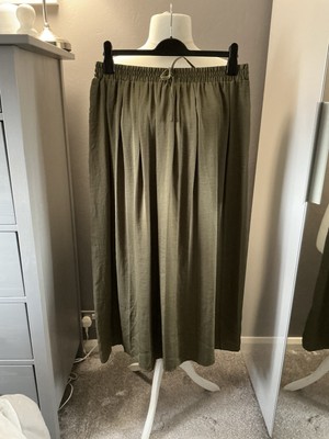 Primark Green Skirt Size 18 UK - Main Image