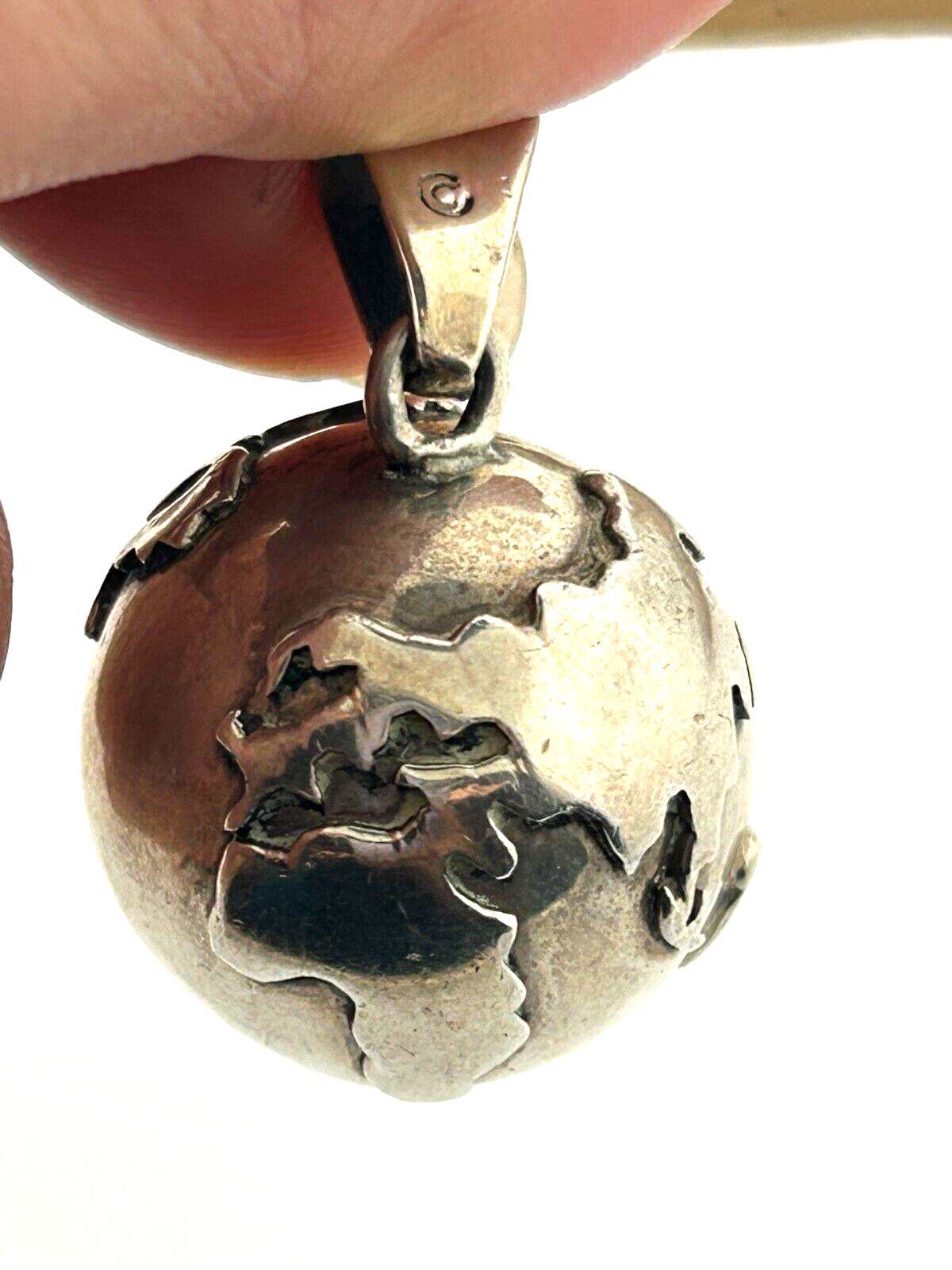 .925 silver globe pendant - image 2