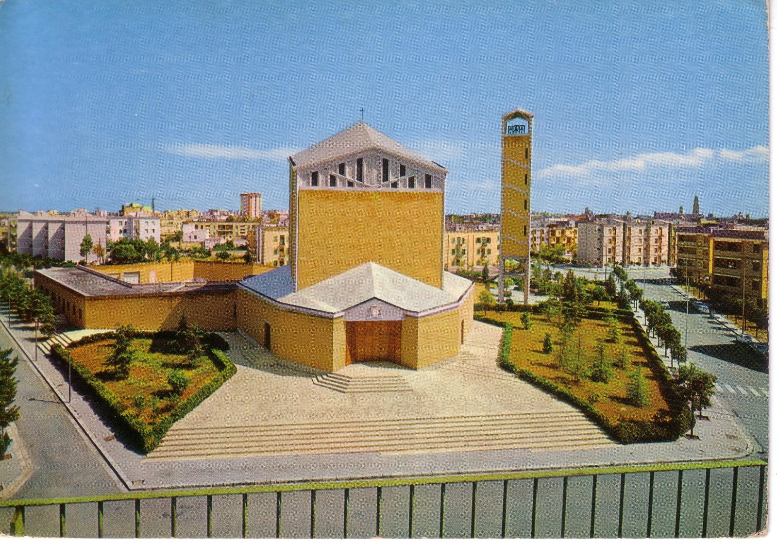 Foto 1 di 1