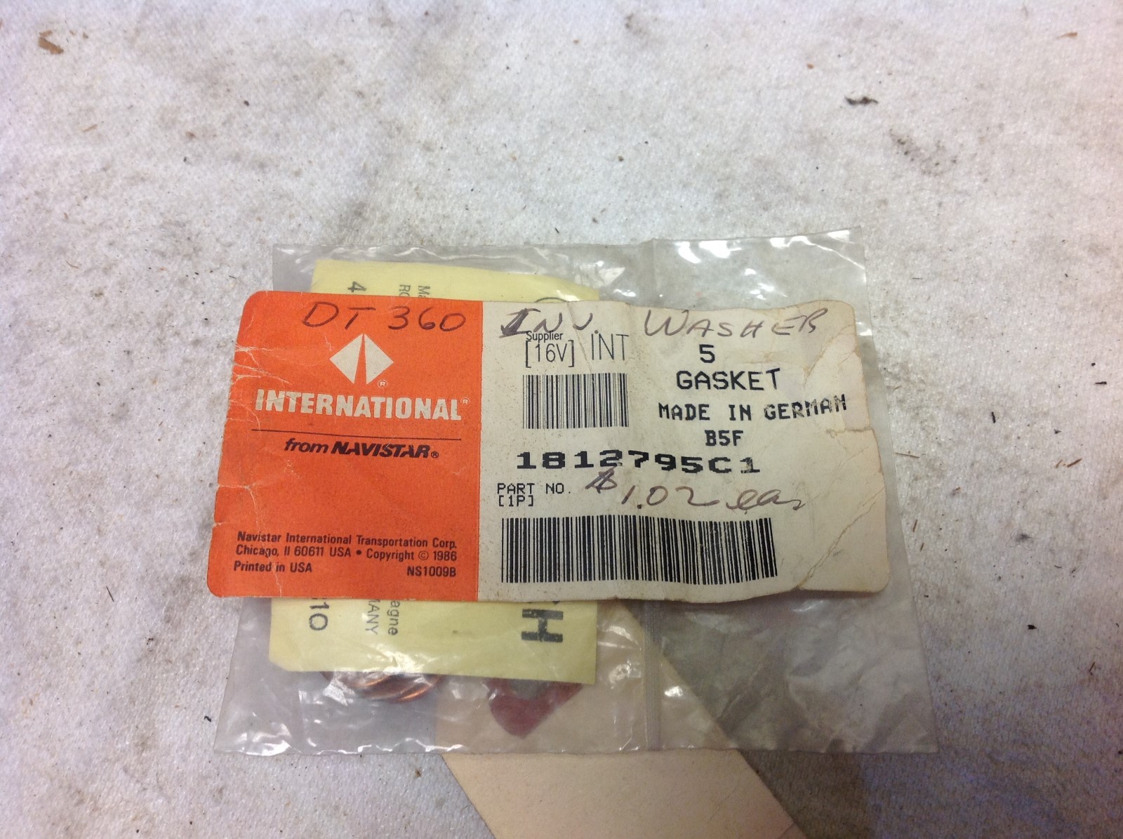 15 pack OEM INTERNATIONAL INJECTOR GASKETS 1812795C1 NOS FREE