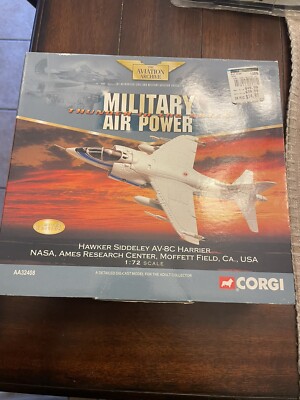 Corgi AA32408 1:72 Hawker Siddeley AV-8C Harrier NASA Ames Research Center