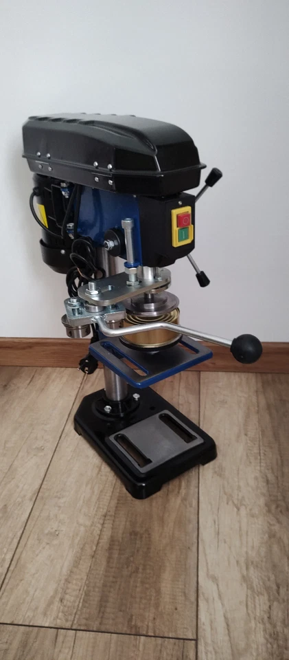 Máquina de cierre de latas eléctrica alemana, máquina de cierre de latas - Imagen 3 de 4