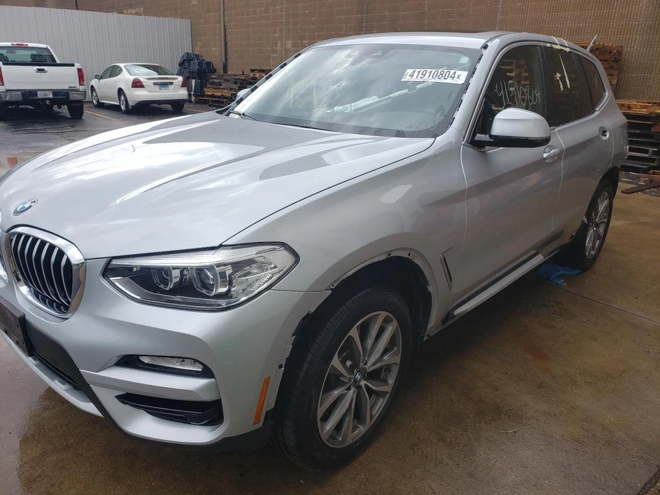 2019 BMW X3 2.0L OEM Engine Cover - Image 3 of 4