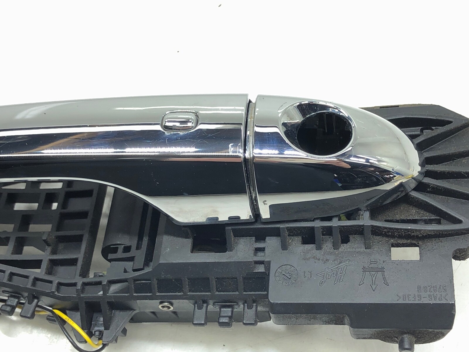 2014-2021 MASERATI GHIBLI LEFT DRIVER FRONT EXTERIOR DOOR HANDLE CHROME OEM.