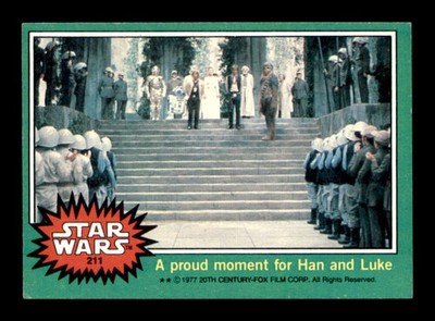 1977 Topps Star Wars #211 A proud moment for Han and Luke   EX/EX+ X3682953