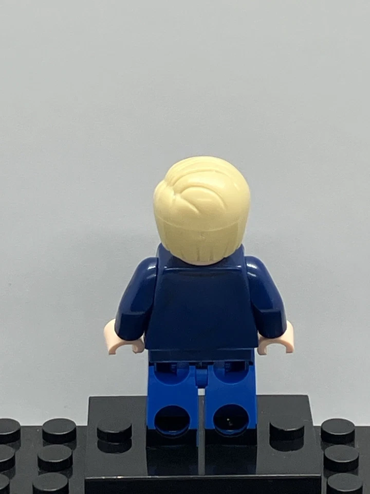 Minifigura personalizada de Donald Trump Foto 4 de 4