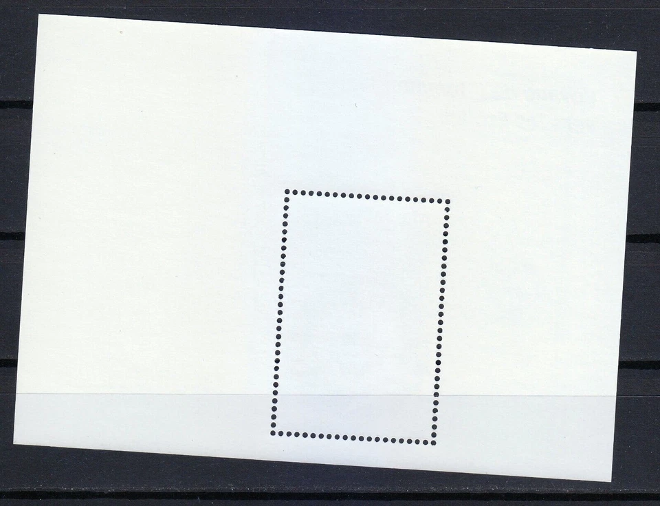 Madagascar 2000 MNH Mi Block 313 Sc 1546 Columbia Space Shuttle misión ** - Imagen 2 de 2