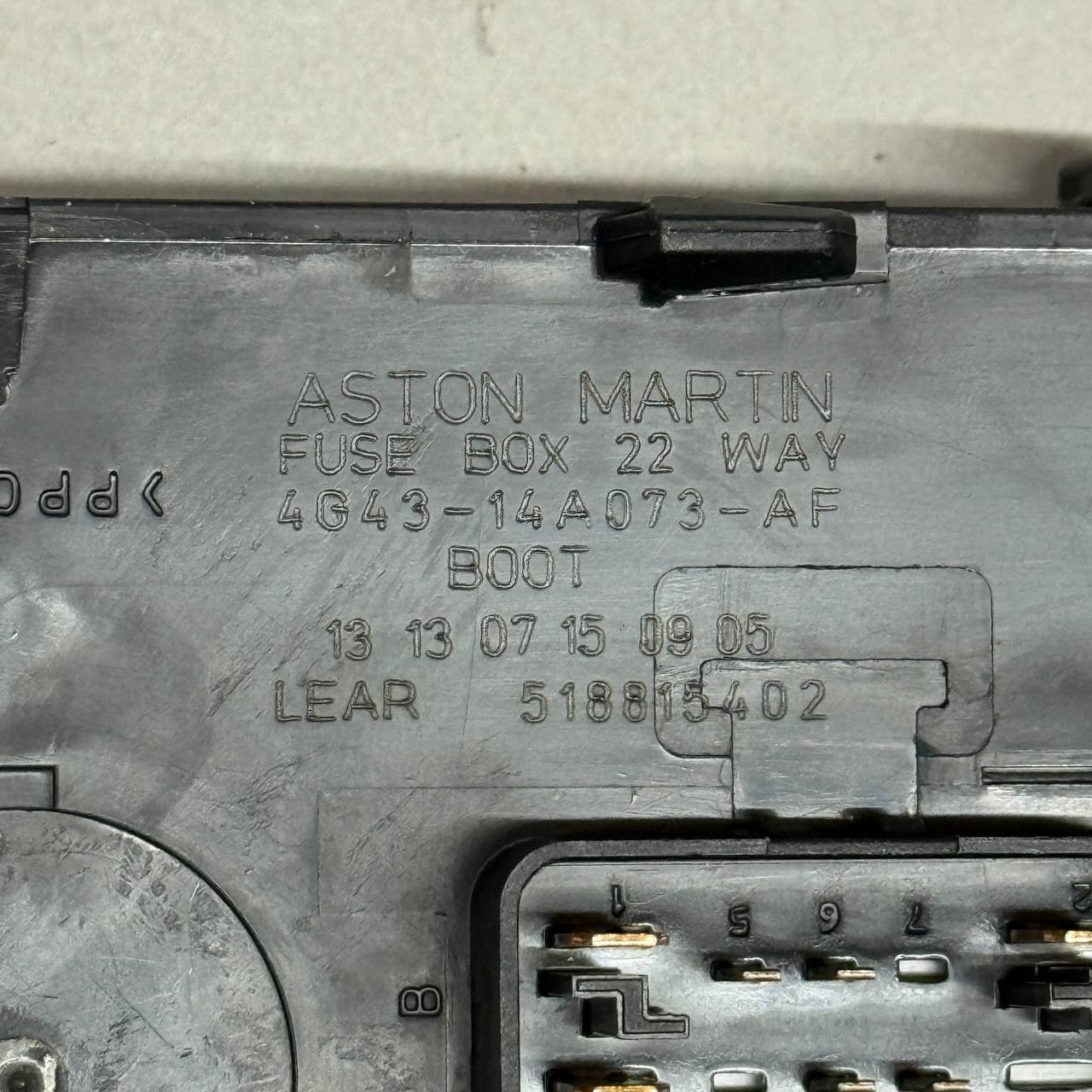 05-06 Aston Martin DB9 V8 Vantage Rear Trunk Fuse Box Relay Junction OEM 34k