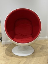 Eero Aarnio style retro ball chair white red